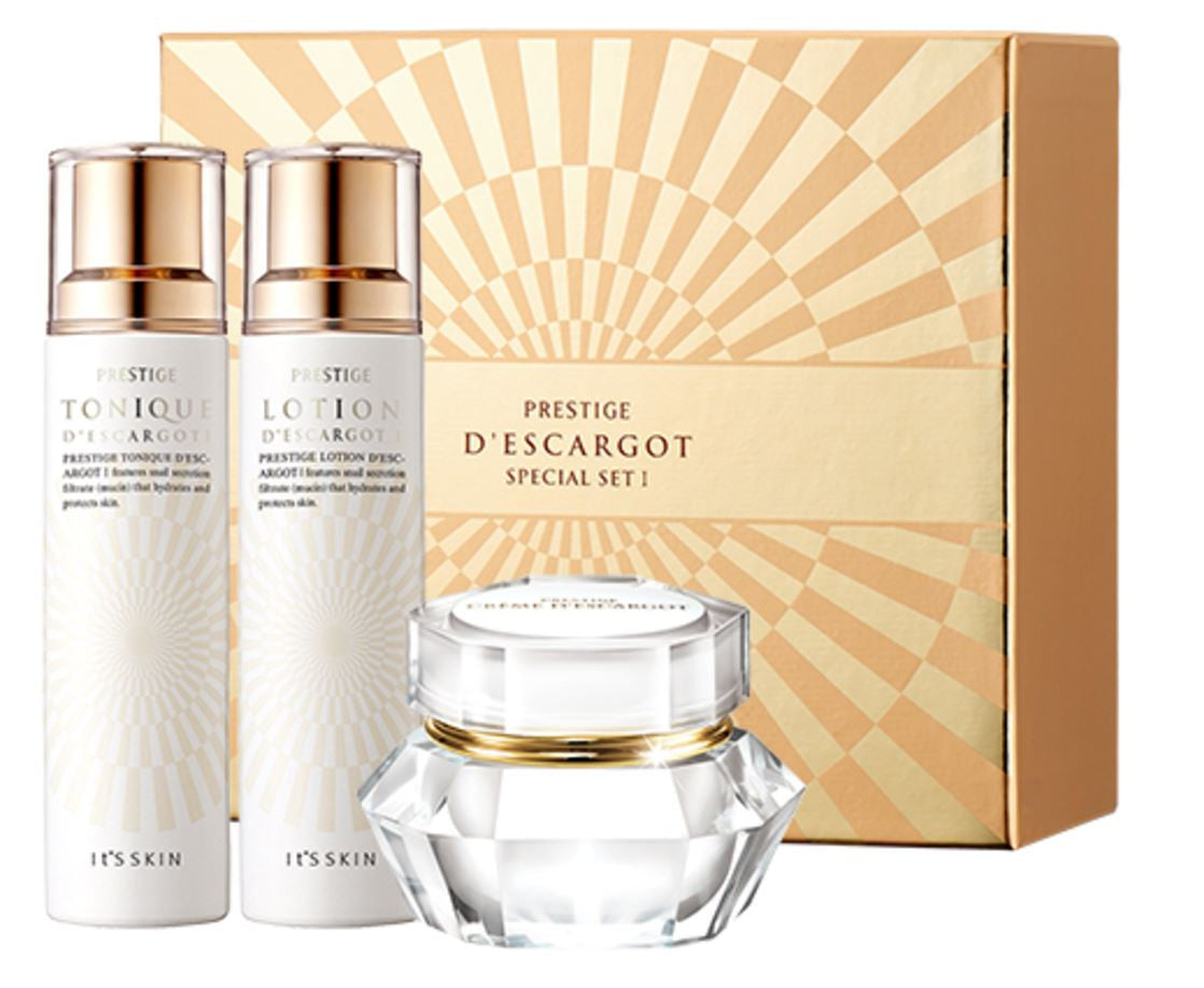 It's Skin Prestige Des Escargot 3-Piece Set - Receive a travel 5-piece kit pouch + Prestige Lotion Corps Des Escargot with product purchase