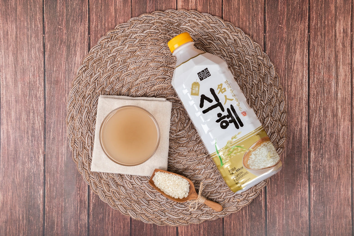1 bottle of Haneulcheong Original Sikhye 1.8L made by a Sikhye master (Limited to 2 per order)