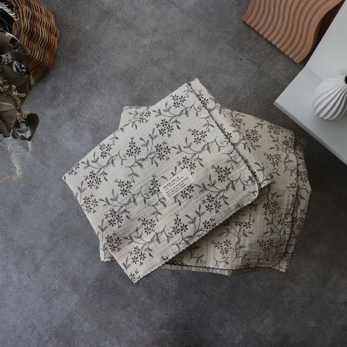 Sentimental Trickholic 4-Layer Vintage Flower Blanket (Select Size)