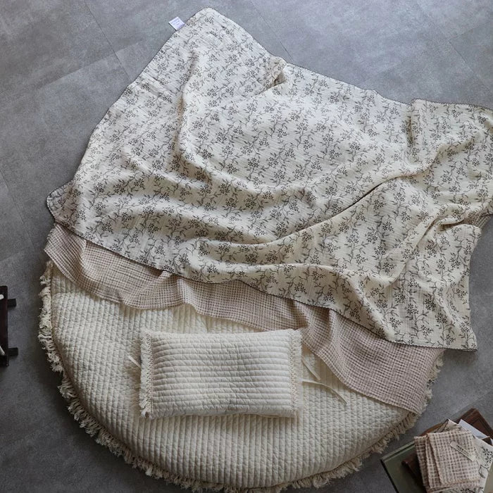 Sentimental Trickholic 4-Layer Vintage Flower Blanket (Select Size)