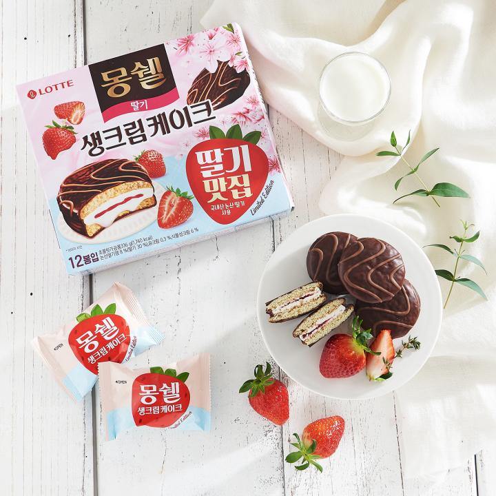Lotte Mon Cher Dream Cream Cake (Strawberry) 12 Pack