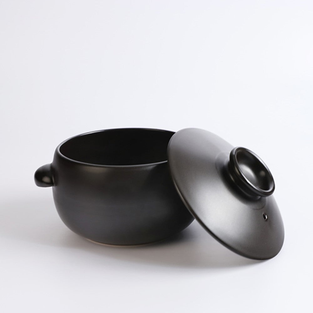 Dangozai Round Non-Cracked Ttukbaegi Earthenware Pot with Lid (Small)