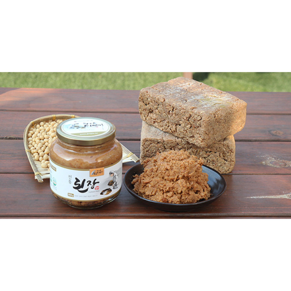 Misun Premium Gorosae Soybean Paste (Doenjang) 950g