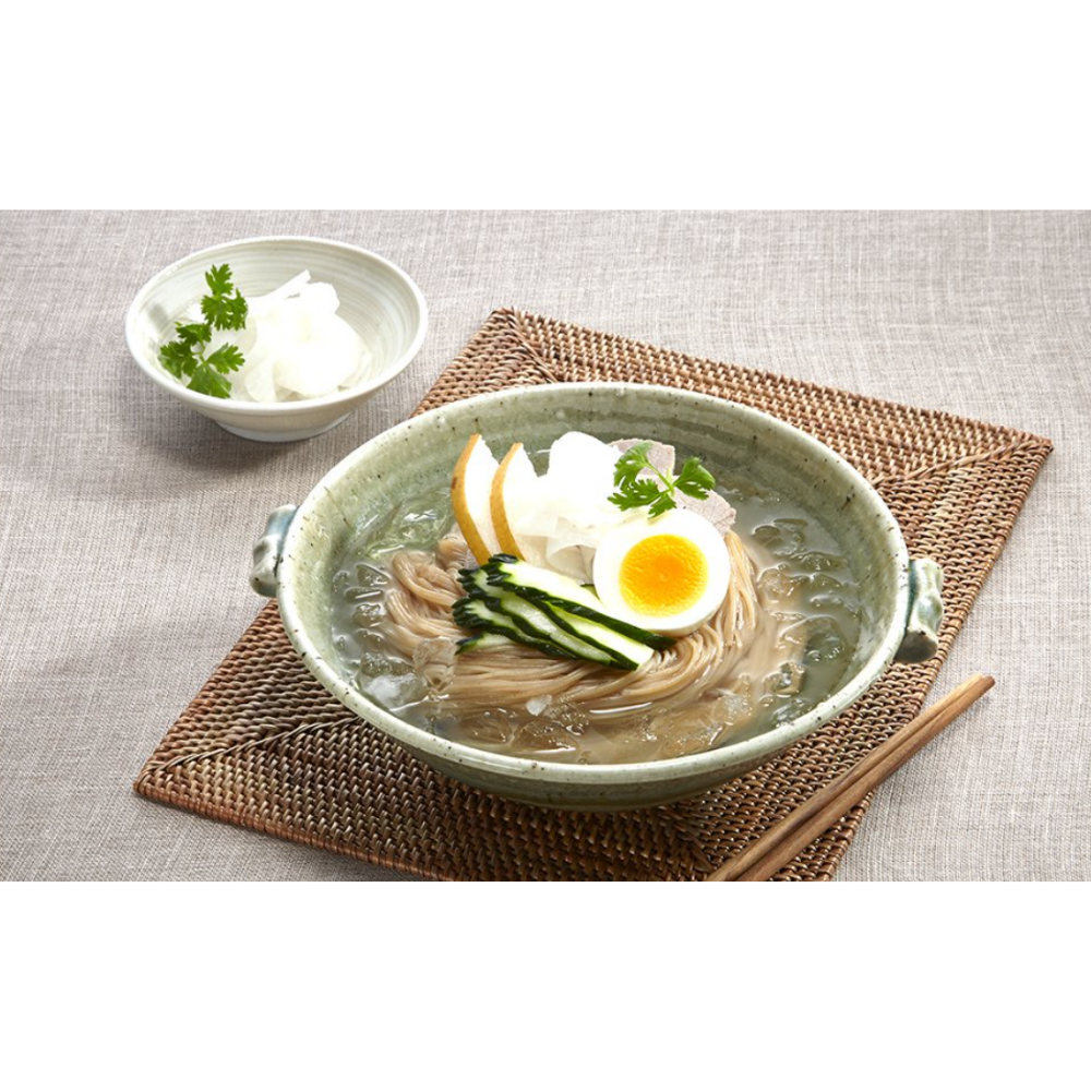 Gangwondo Buckwheat Naengmyeon Noodles 600g (Includes 4 Cold Soup Base)