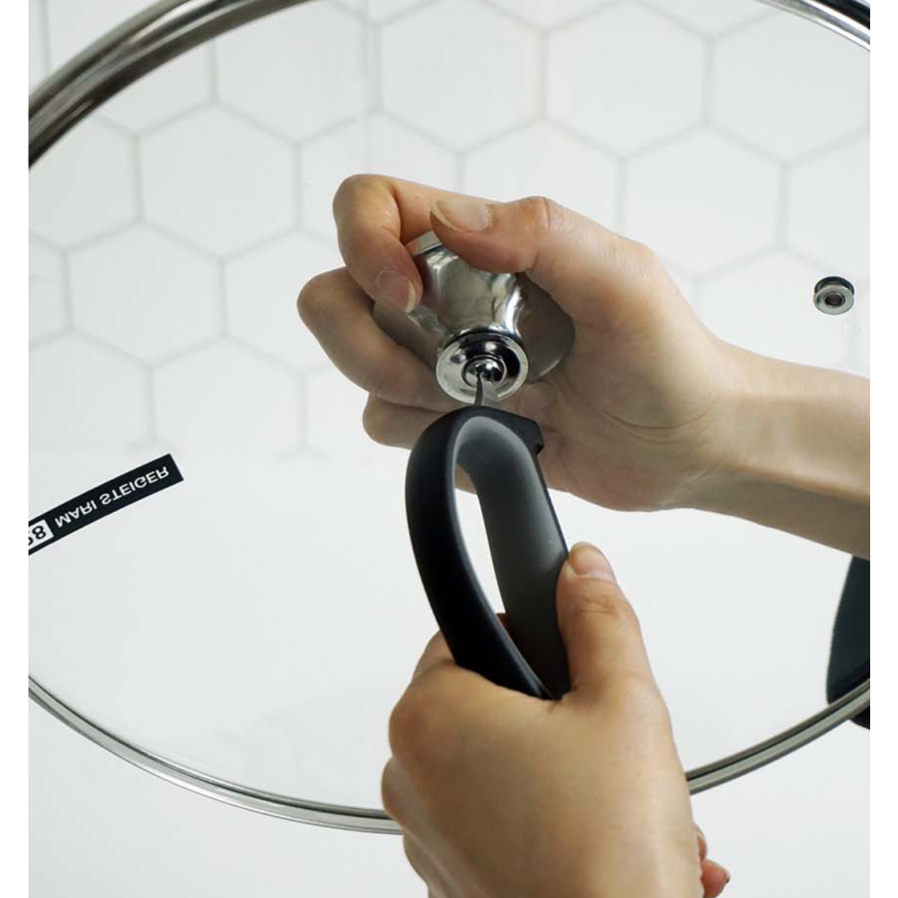 Mari Steiger Detachable Super Scissors (Color Options Black / White)