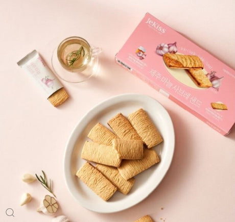 Jeju Garlic Sablé Sandwich (10 pieces)