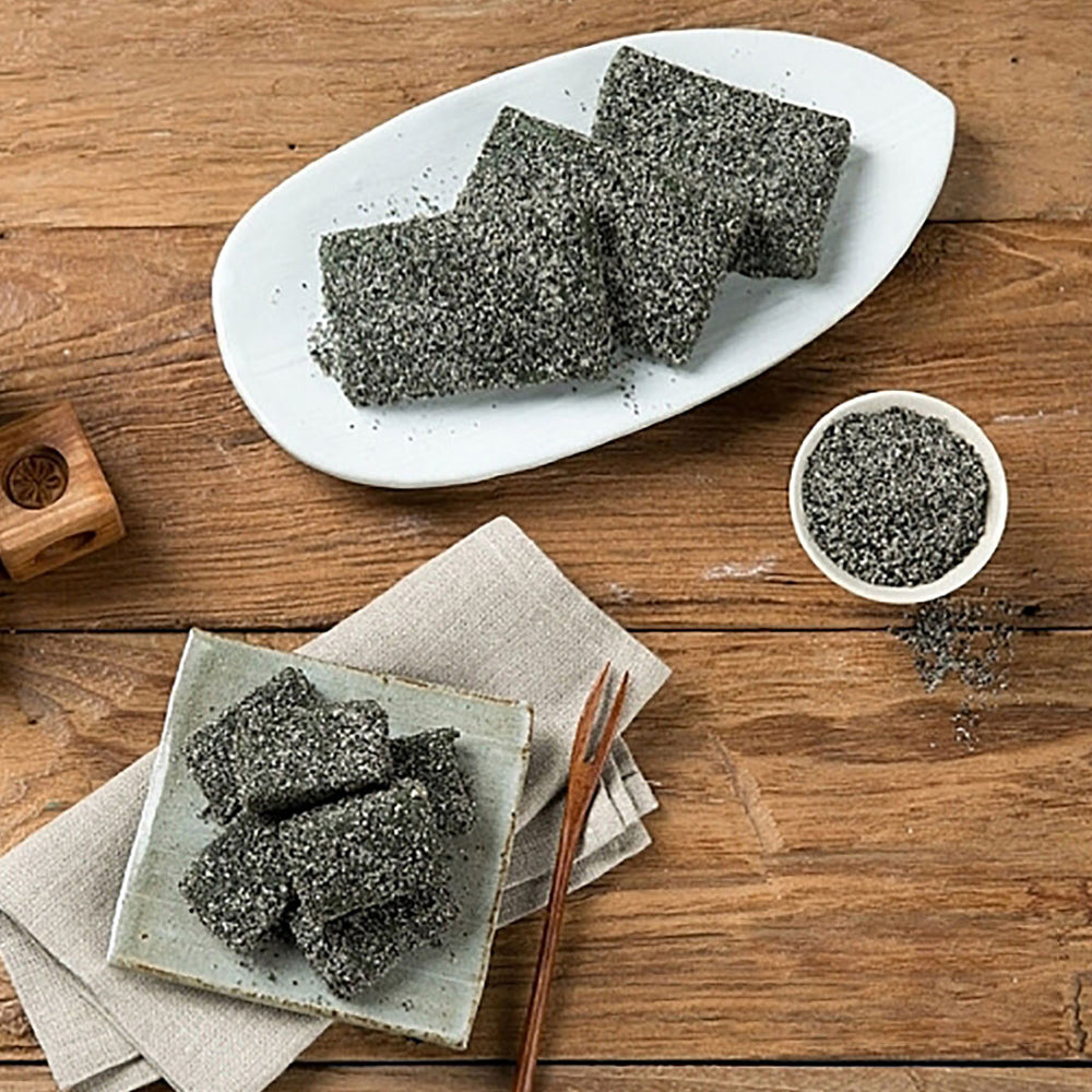 [Free Separate Shipping][Kkotma Fresh] Ramie-Roman Glutinous Rice Injeolmi 2kg (Soybean & Black Sesame - Total 2 Packs)
