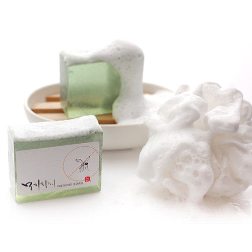 1 Aloe Natural Bug Repellent (50g) + 1 Mosquito Repellent Soap (100g)