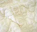 Cotton Tulip Quilted Comforter (Single)