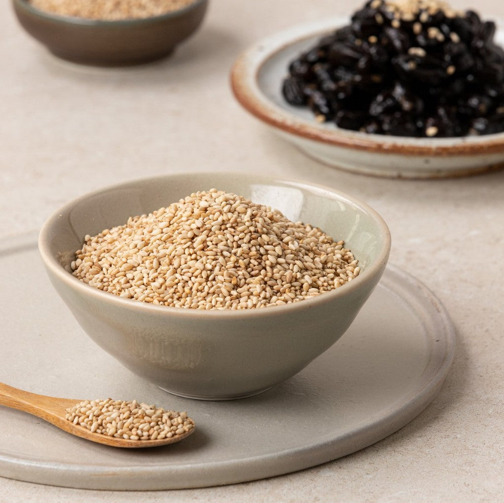 Hansaeng - Mother's Roasted Sesame Seeds 200g Expiration Date: November 19, 2027
