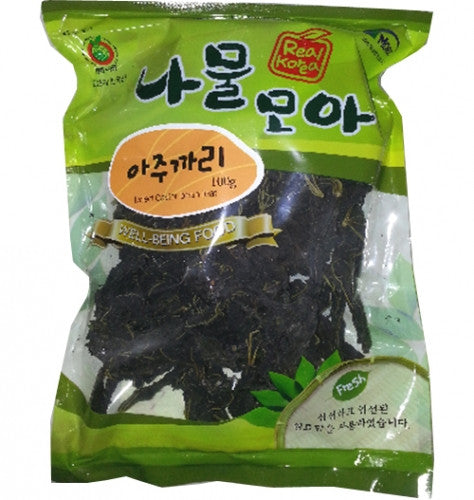 100g of collected dried castor oil plant leaves