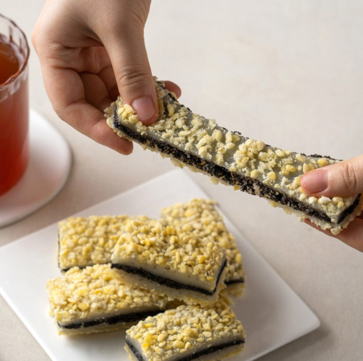 [Free Separate Shipping][Kkotma Fresh] Chang-eok Rice Cake Mung Bean Sesame Glutinous Rice Cake 1kg (Total 2 Packs)