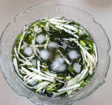 80g of finely chopped seaweed from Goheung Fisheries Cooperative