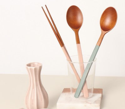 Convenient daily lacquerware cutlery set