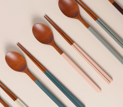 Convenient daily lacquerware cutlery set