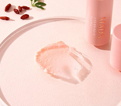 [Bundle Discount] MADA Goji Berry Radiance Serum Stick 10g X 10 pcs
Expiration Date: February 28, 2025
