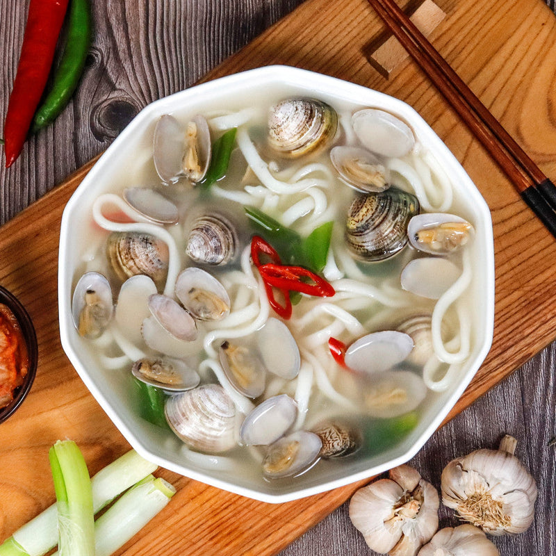 [MILLS EXPRESS] MILOVEYOU Clam Kalguksu (Korean Noodle Soup) 1.3kg (2 Servings)