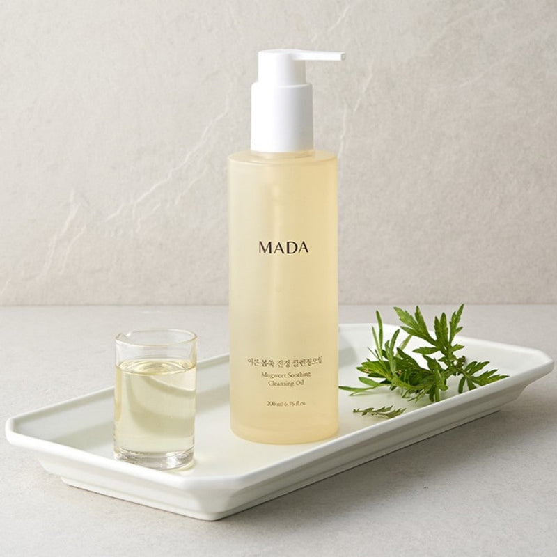 MADA Mugwort Soothing Cleansing Oil 200ml (6.76 fl. oz)