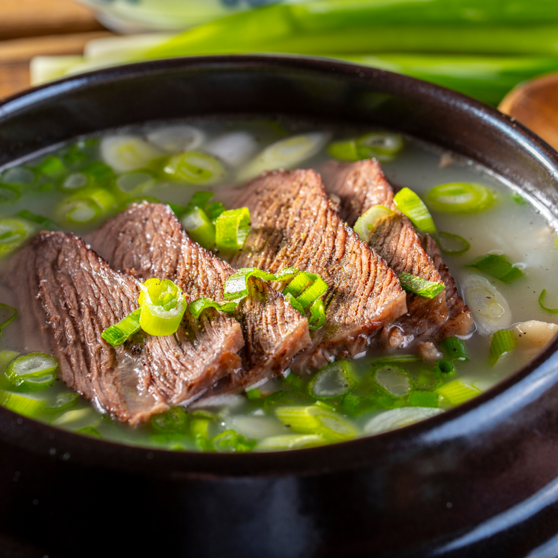 Ox Bone Soup with Beef (SeolLeongTang) 450g