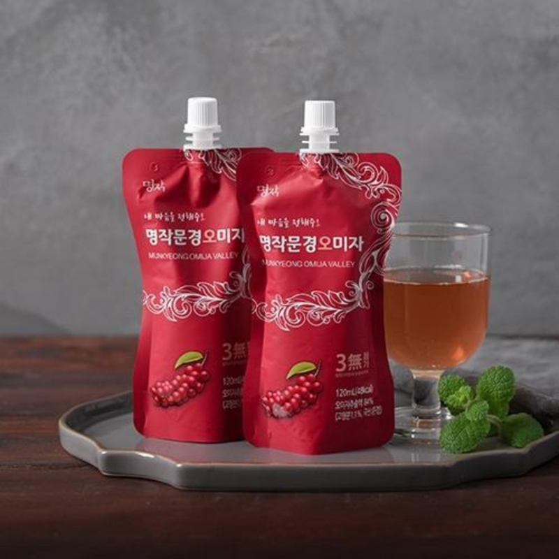 Well-Made Munkyeong Schisandra (Omija) Juice 120ml (20 Packs) (Limited to 2 Boxes per Order)