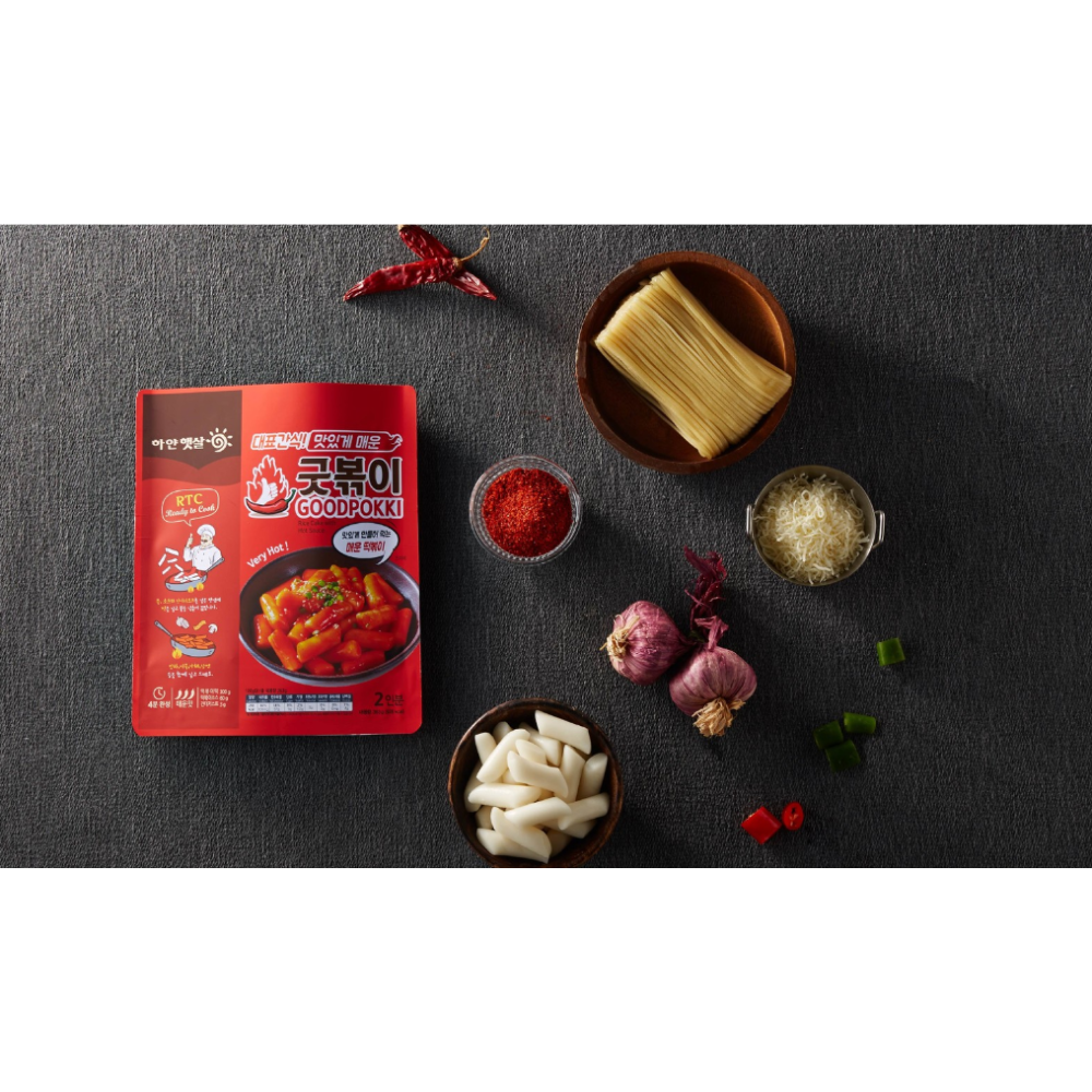 [CLEARANCE SALE] Goodpokki Hot Pouch Instant Tteokbokki 353g  (Exp. Date: 09/30/2021)