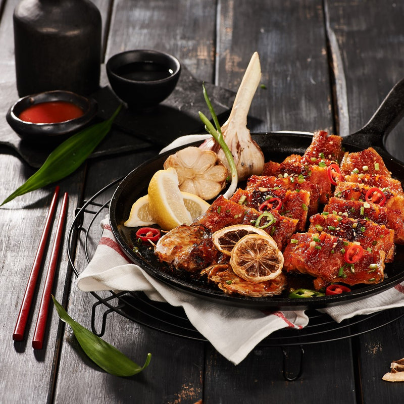[SEPARATE FREE SHIPPING] YONGDAE-RI Dried Pollocks with Gochujang Sauce (300g x 5 packs) (2 fish in each pack)