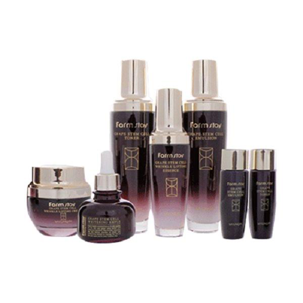SeoulMills presents the skin care grape stem cell set.