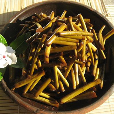 CheongyangGol Soy-Pickled Garlic Stems 500g