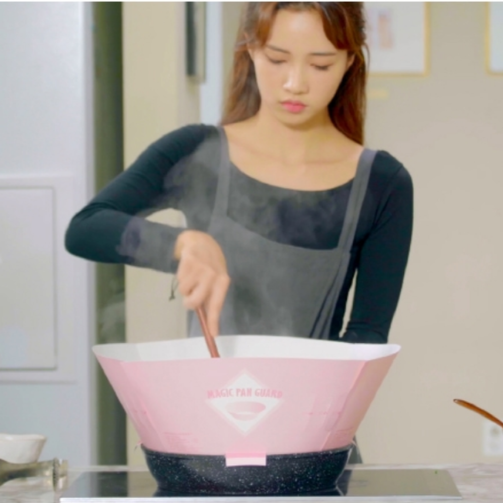 Magic Pan Guard - Frying Pan Splatter Guard Protection (100 counts)