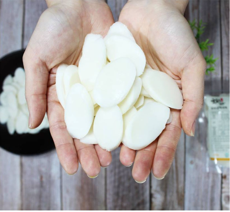 Sliced Rice Cake for Soup (Tteokguk Tteok) 1kg x 3 bags